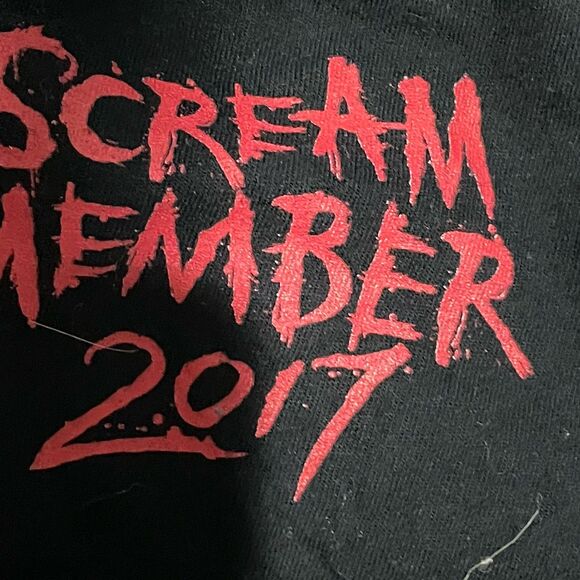 Halloween Horror Nights '17 Scream Team Universal Studios Black Shirt Men Sz Sm - Picture 3 of 4